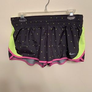 Nike (preowned) Dri-Fit shorts size L